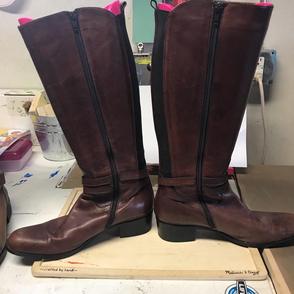 Italian Leather Boots - Picture 2 of 3